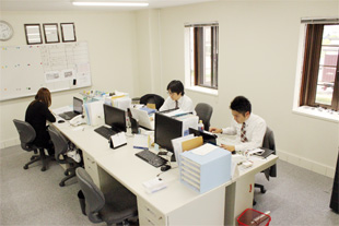 派遣事業部オフィス風景